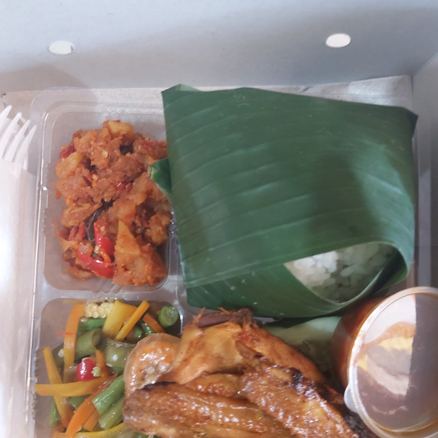 Paket Ayam manis gurih kampung