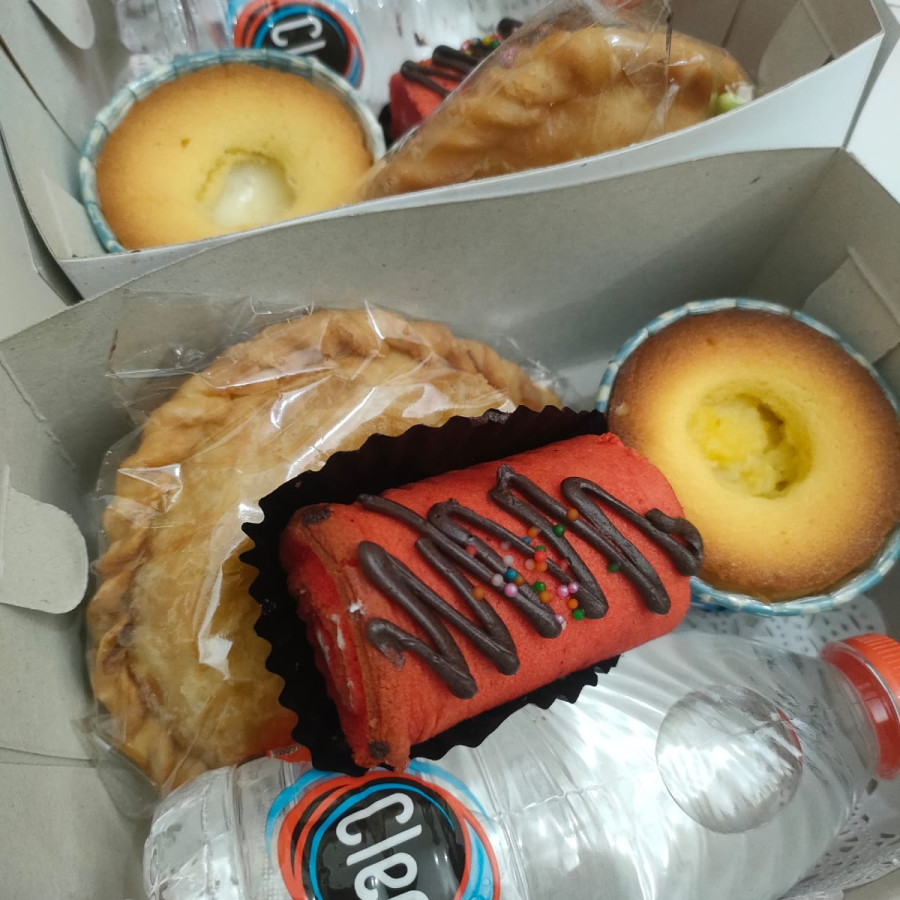 SNACK BOX 002 - depan