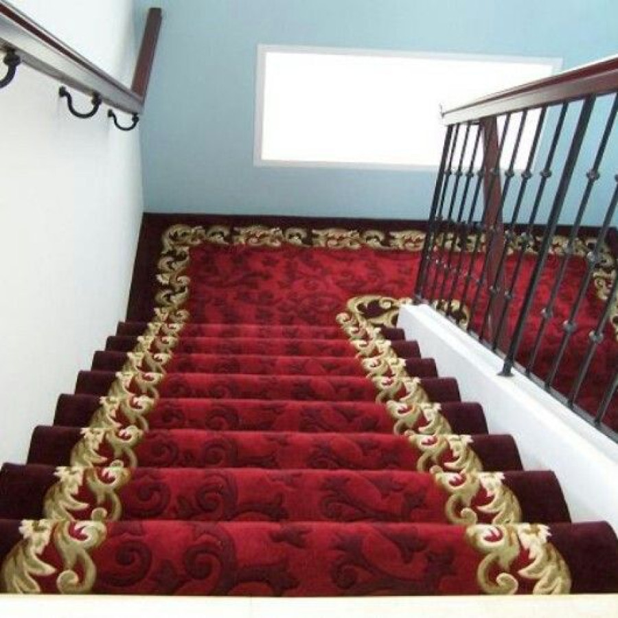 Karpet Tangga