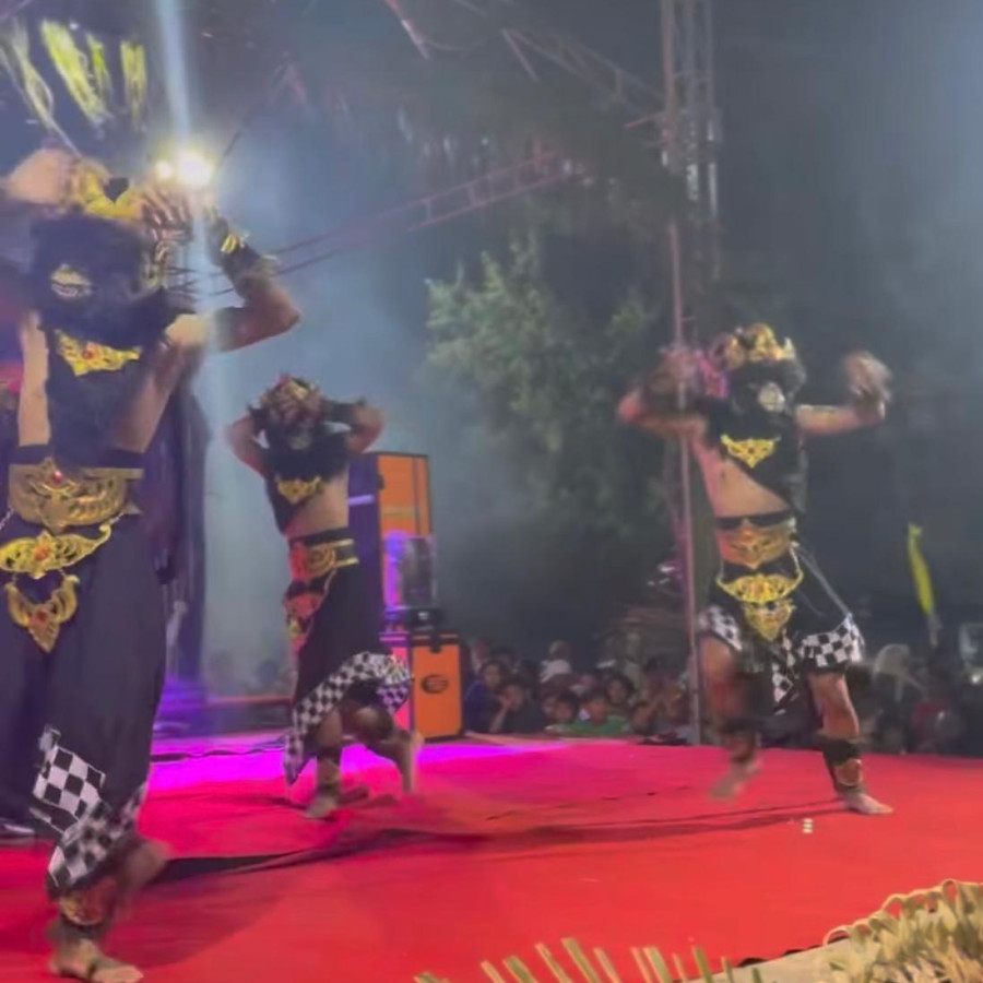 Tari Nara Kera - depan