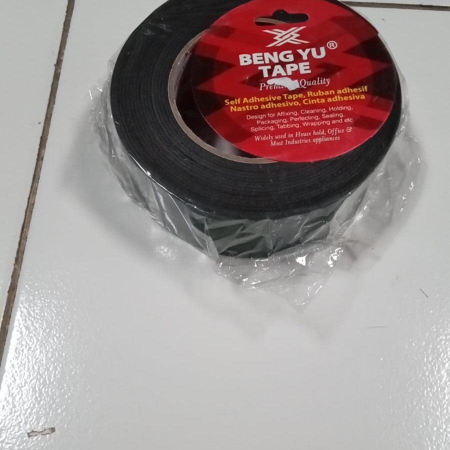 DOUBLE TAPE BENGYU 2 IN HITAM