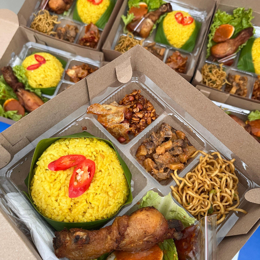 Nasi Kuning - depan