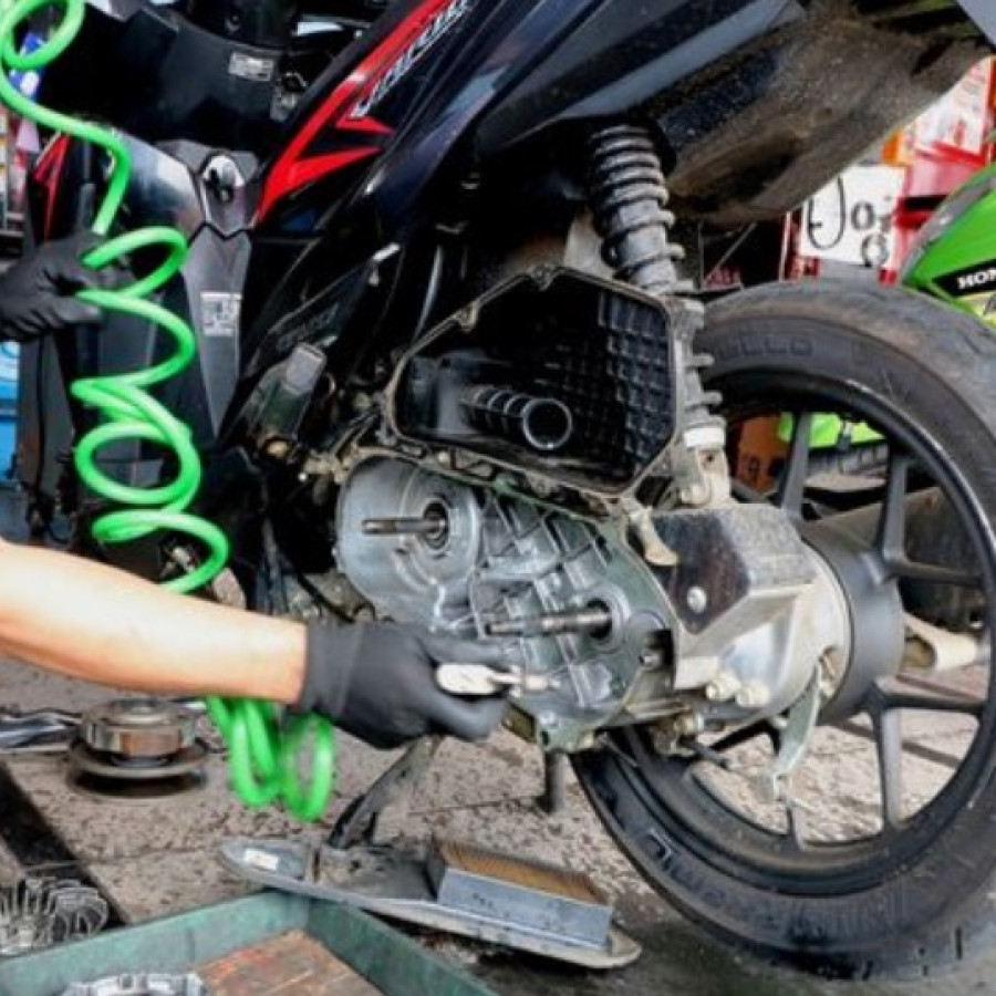 servis motor kendaraan roda 2