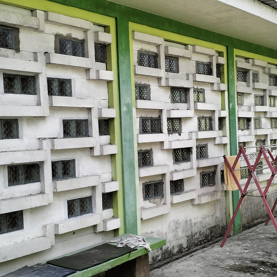 Pasangan Glas block per buah