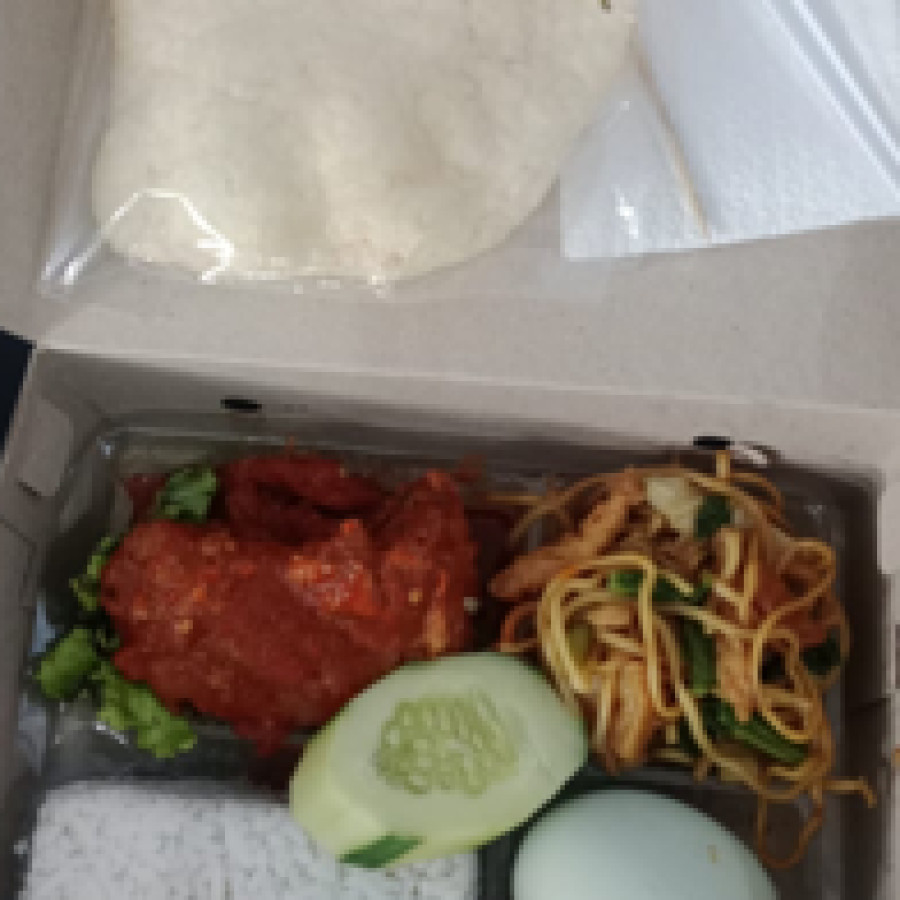 NASI KOTAK TELUR ASIN