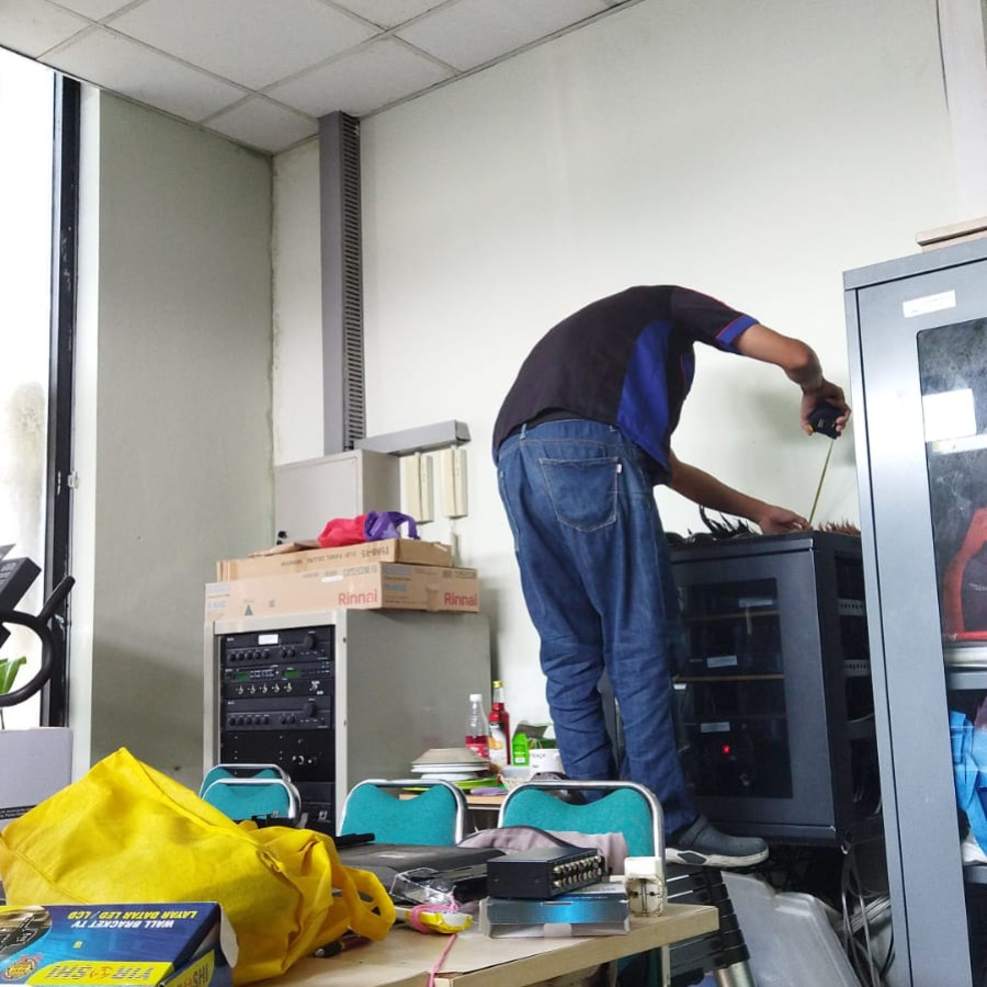 Servis Monitor CCTV