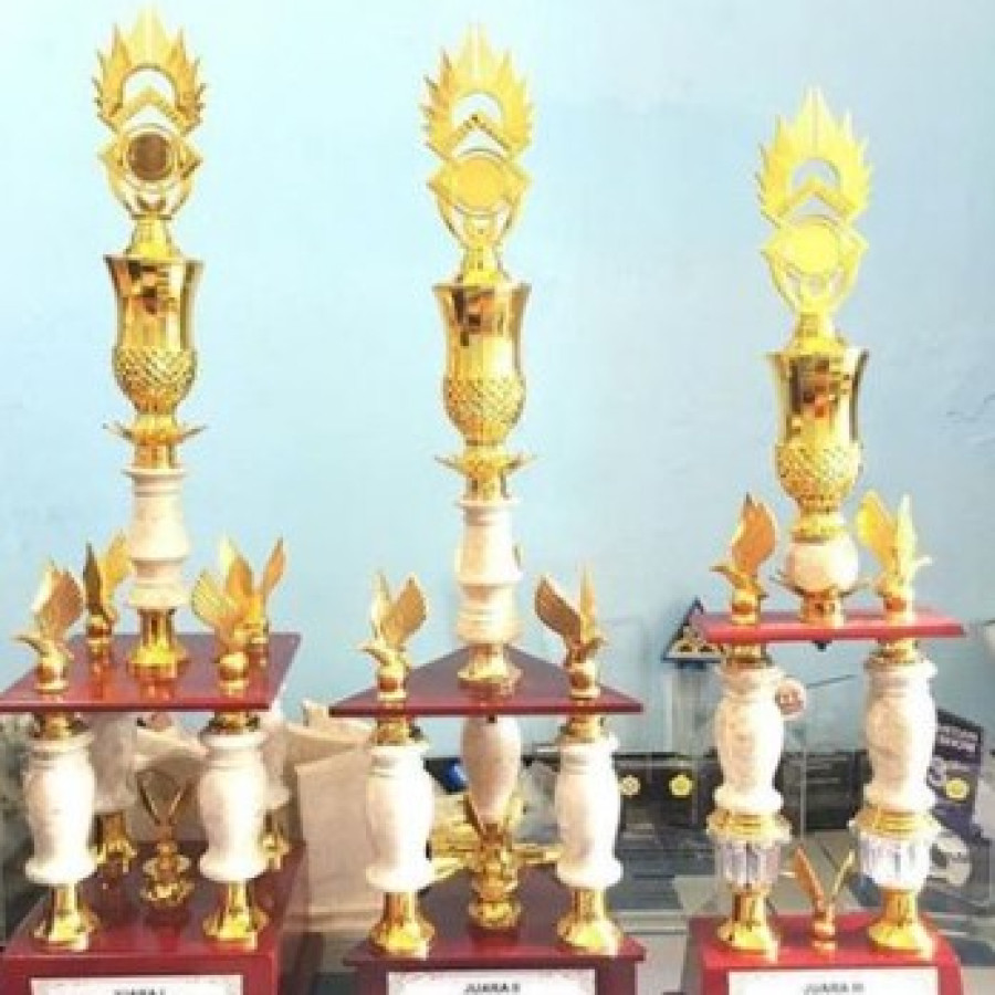 Piala Trophy