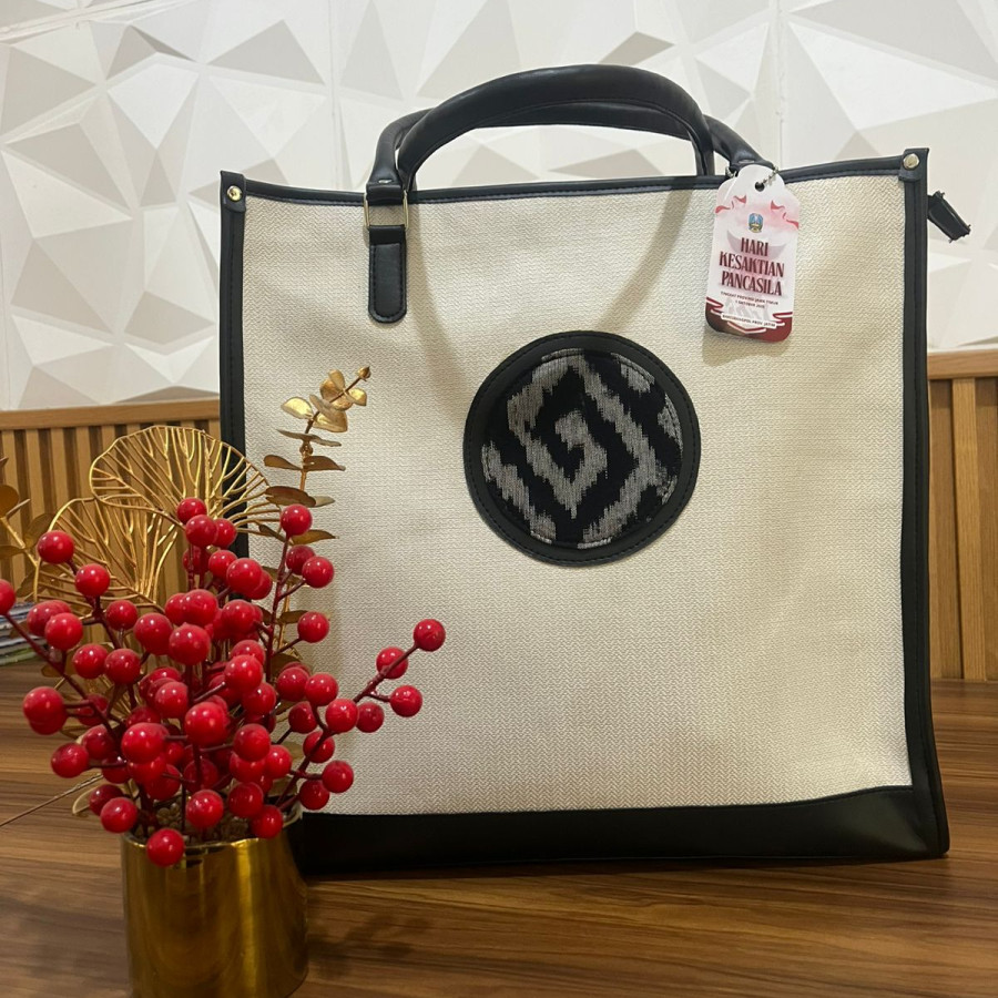 Goodiebag  Skandinavia series - depan