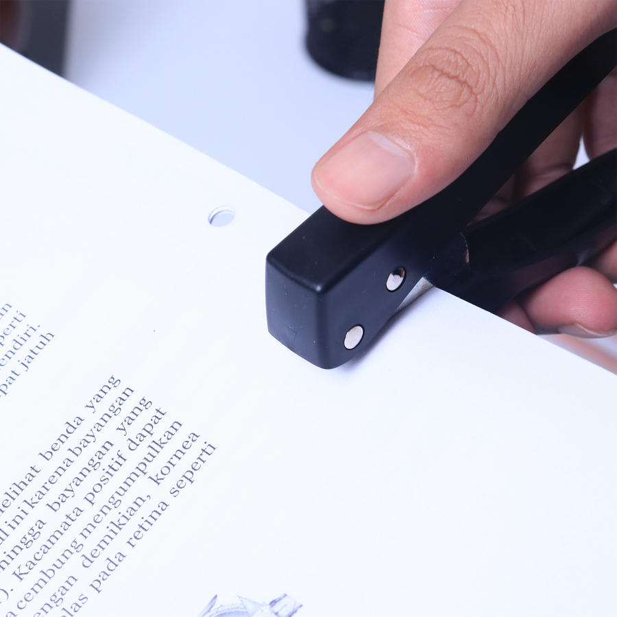Pembolong kertas (Pervorator) Bantex 1 Hole Punch - detail