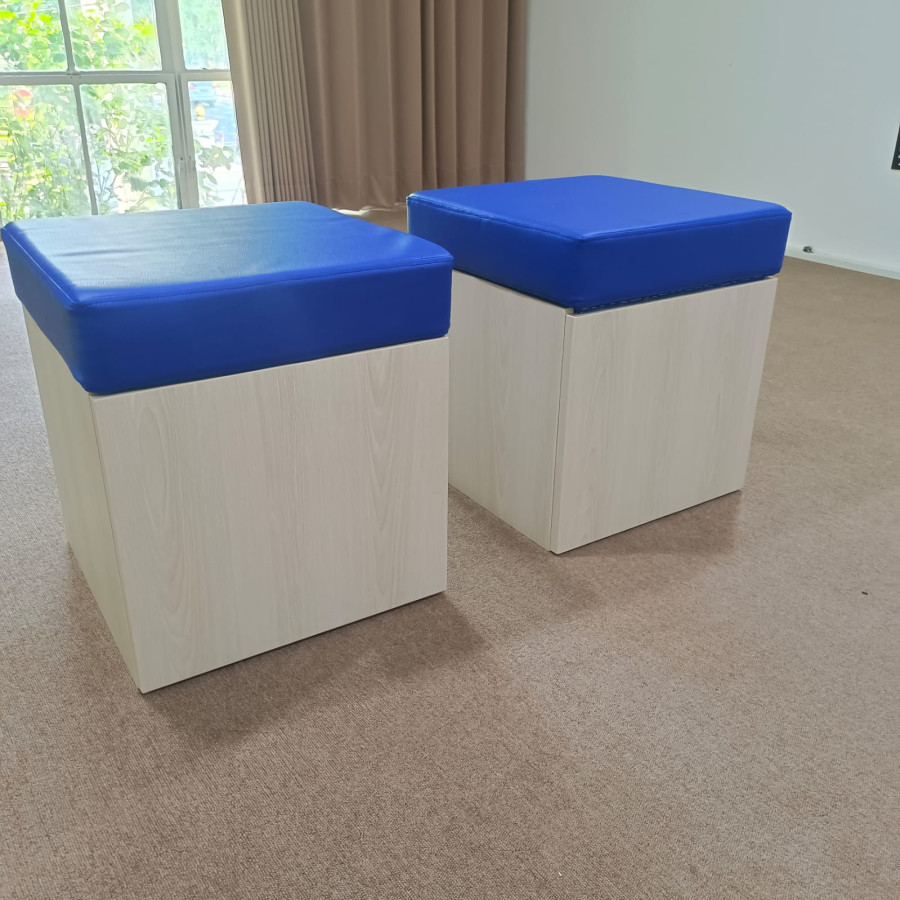 Lemari penyimpanan Model Custom Uk 45x43,5x40 cm - utama