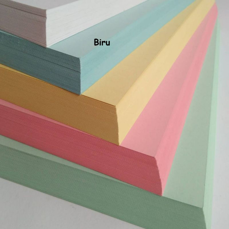 Kertas BC BIRU (ukuran F4 / Folio) - samping