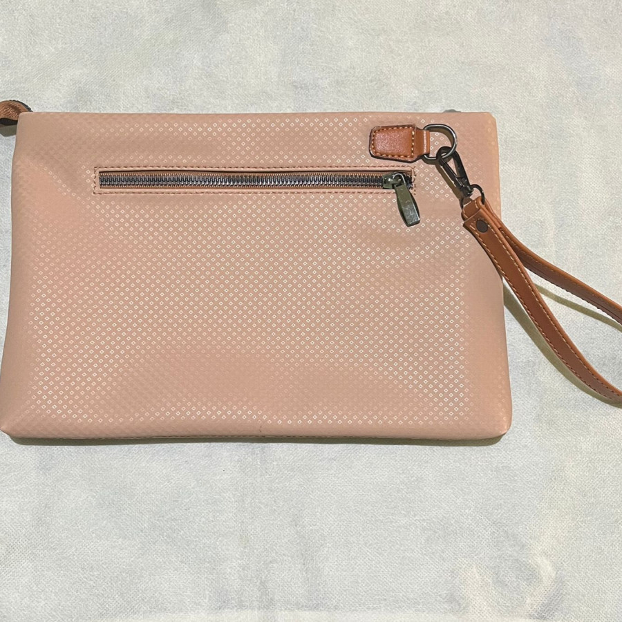 Clutch KwK sint - depan