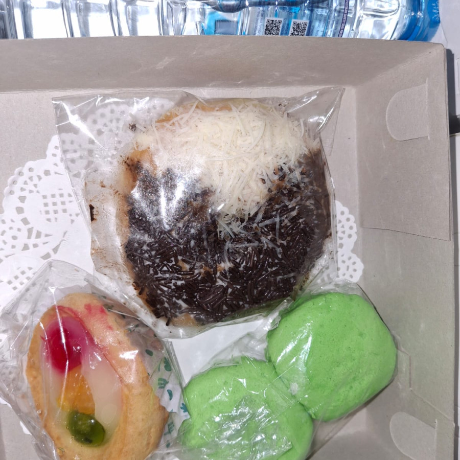 Pie Sus Donat Roti Pandan