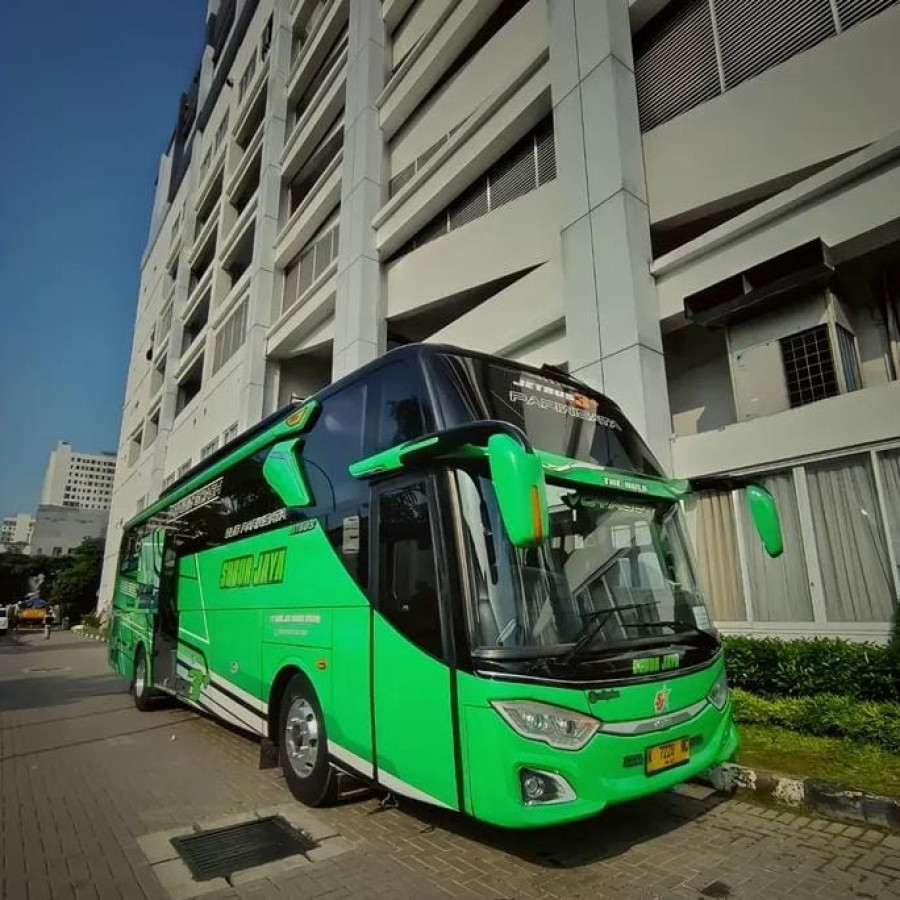 Adiputro / Hino 2024 - depan