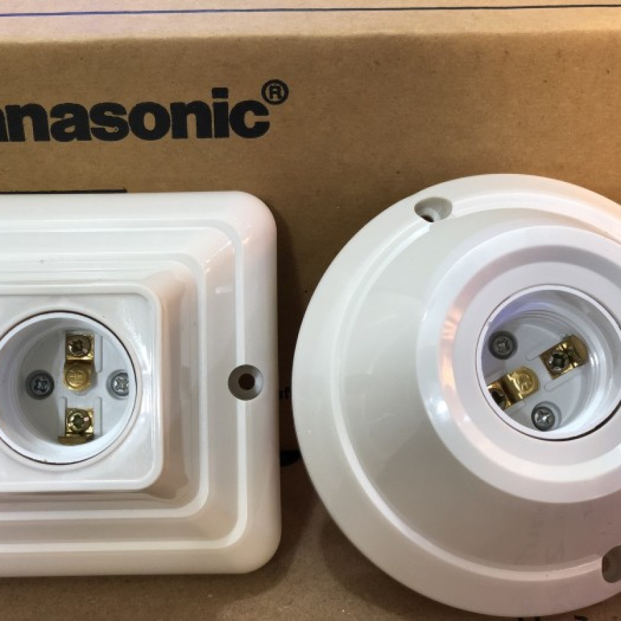 Fitting Lampu Panasonic