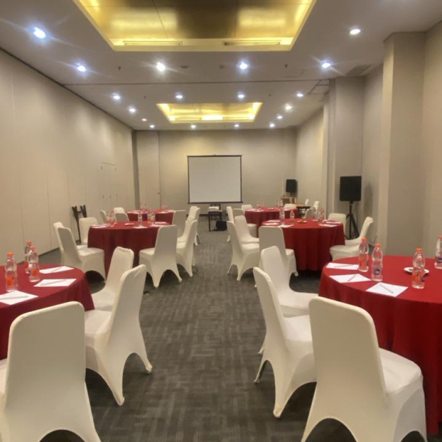 Ruangan Meeting Amaris Hotel (Fullboard) - depan