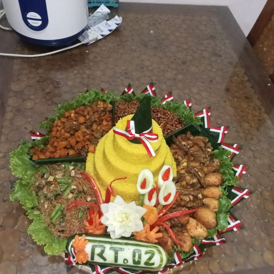 Nasi Tumpeng