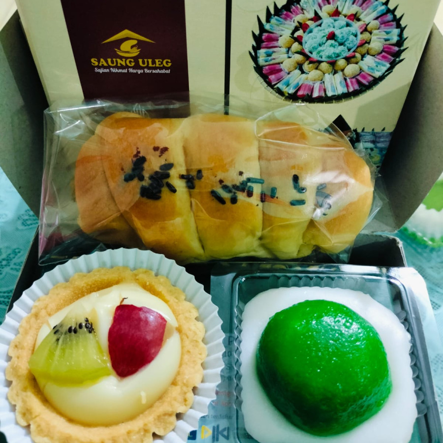 Paket snack box - depan