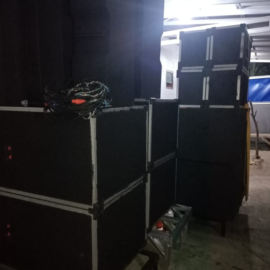 Sewa Sound System (1 paket) - samping