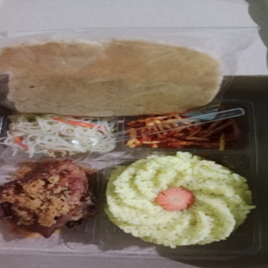 NASI KOTAK KUNING KENTANG MUSTOFA