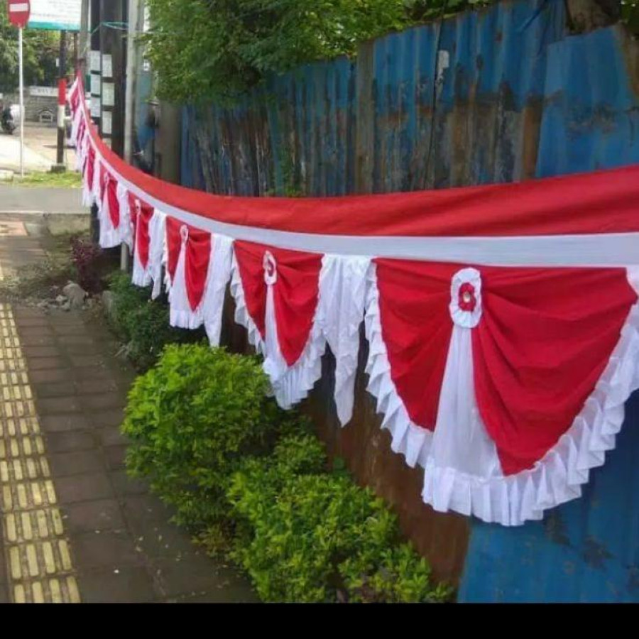 Bendera Rumbai Merah Putih