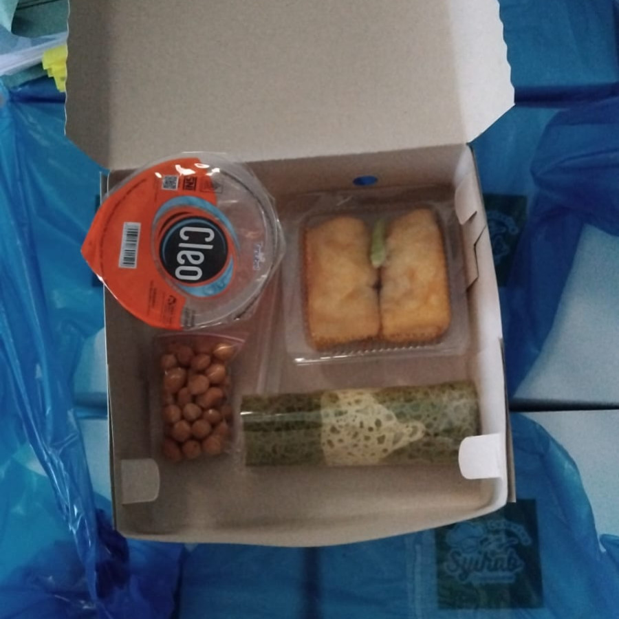 SNACK KEMASAN BOX - samping