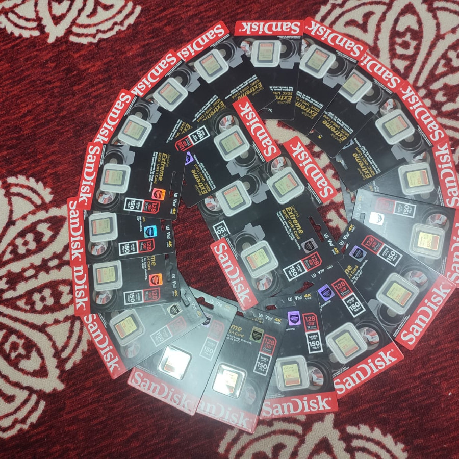 Memory Card 64 GB - utama