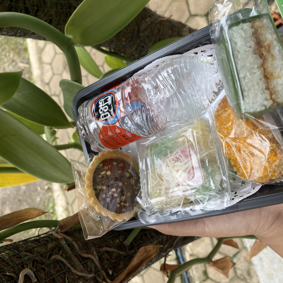 Snack Box 4