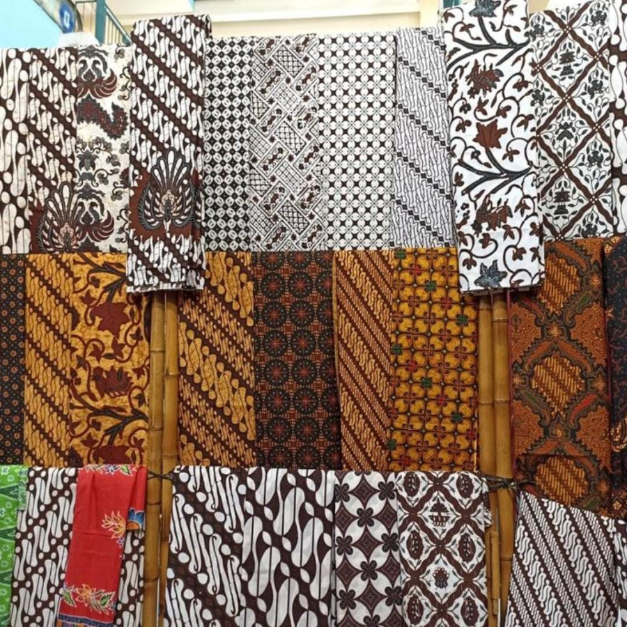 Kain Jarik Batik - utama
