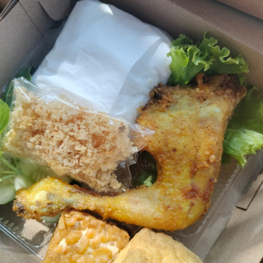 nasi kotak - detail