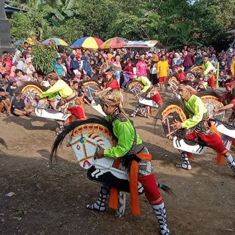 KESENIAN KRIDO TURONGGO MUDO - samping