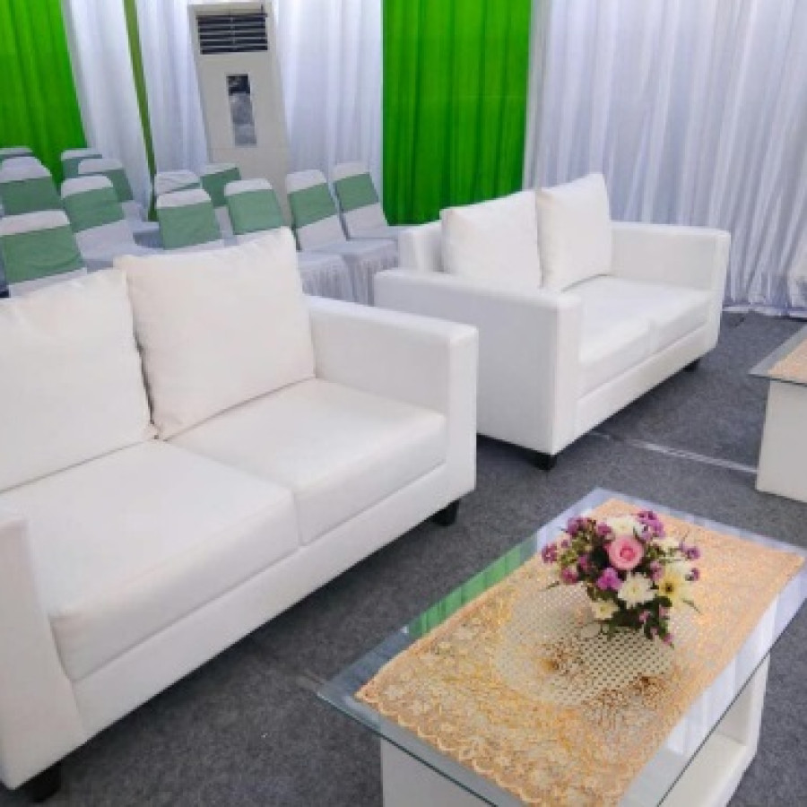 Sewa Kursi Sofa Harian