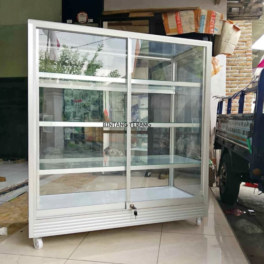 Lemari Etalase Aluminium 110 x 50