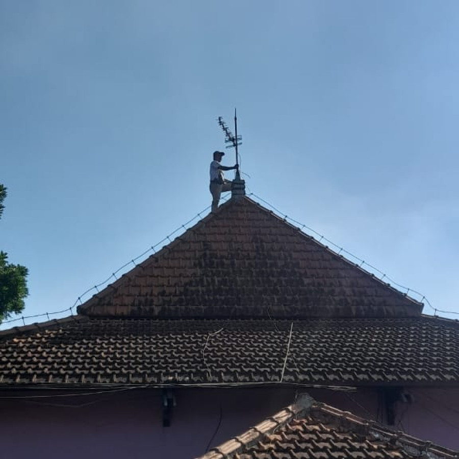 Bongkar Pasang Antena
