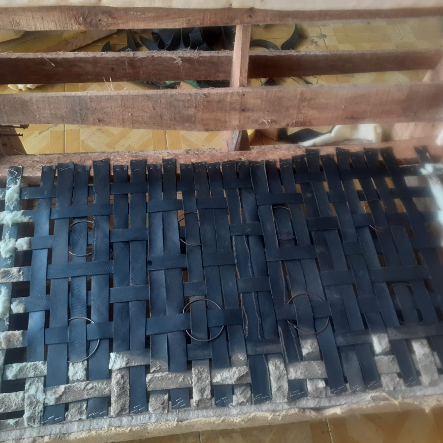 JASA PERBAIKAN SOFA PANJANG 1 UNIT (2 DUDUKAN) - samping