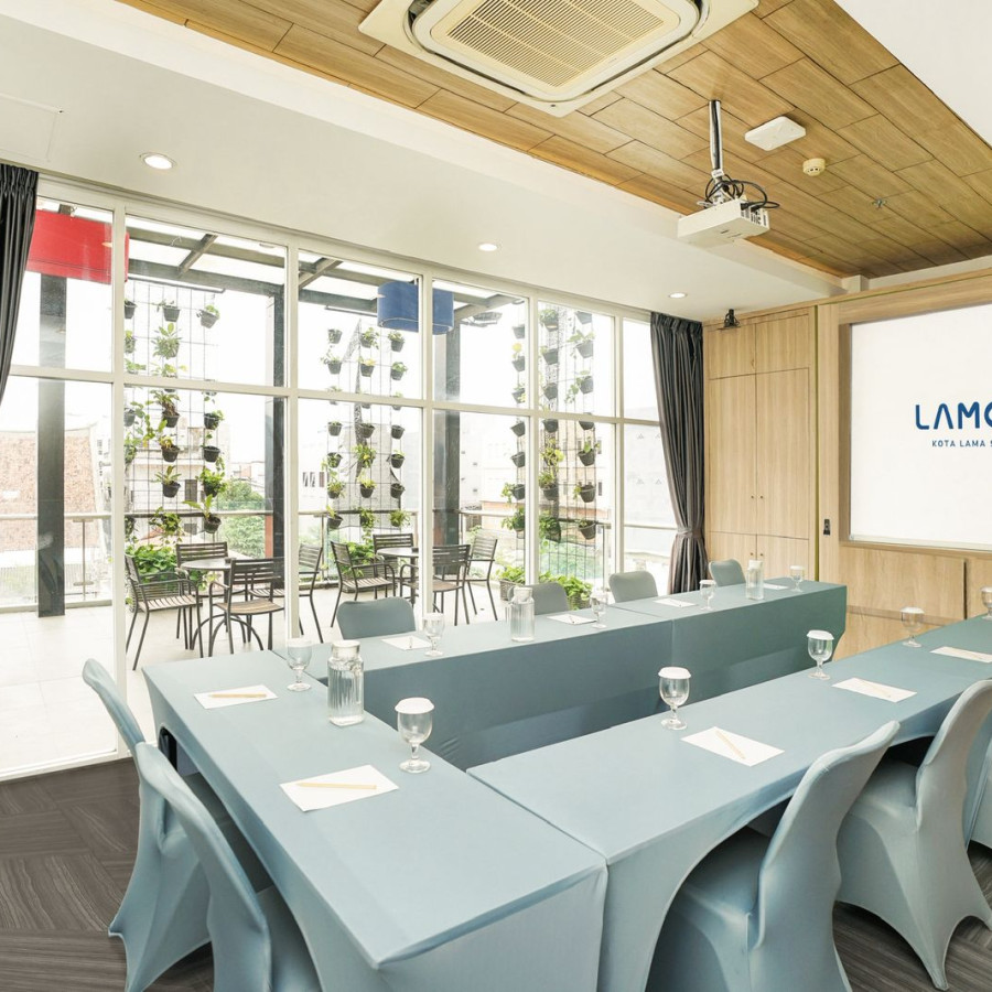 Fullday Package Meeting - Lamora Kota Lama Surabaya - depan