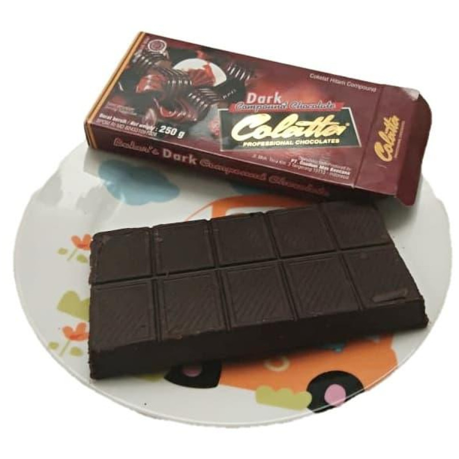 Coklat batangan Colatta