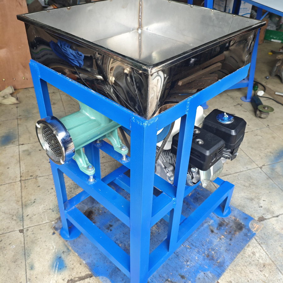 Mesin giling No. Gilingan 32 Penggerak mesin bensin 6,5hp - depan