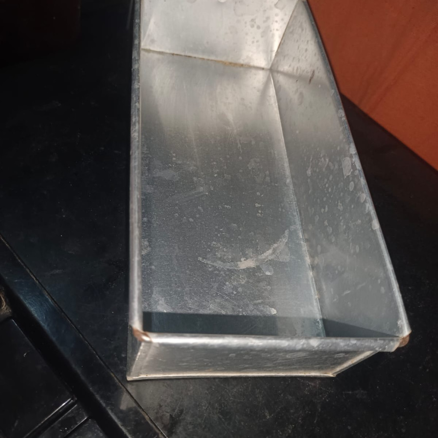 Loyang Uk 22 x 11 x 6 cm Tebal Plat 0,6 mm