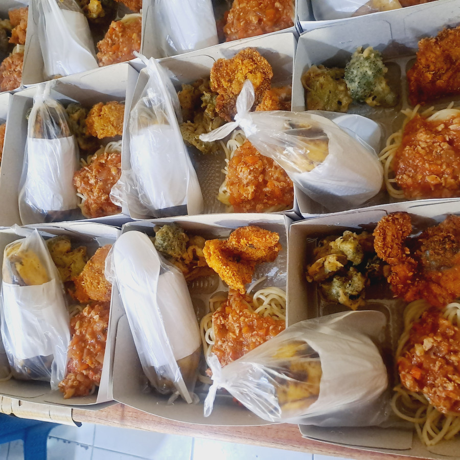 Makanan bergizi paket 5 - depan