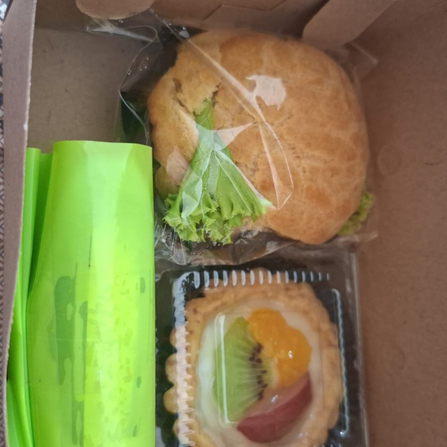snack box atau kotak kue - samping