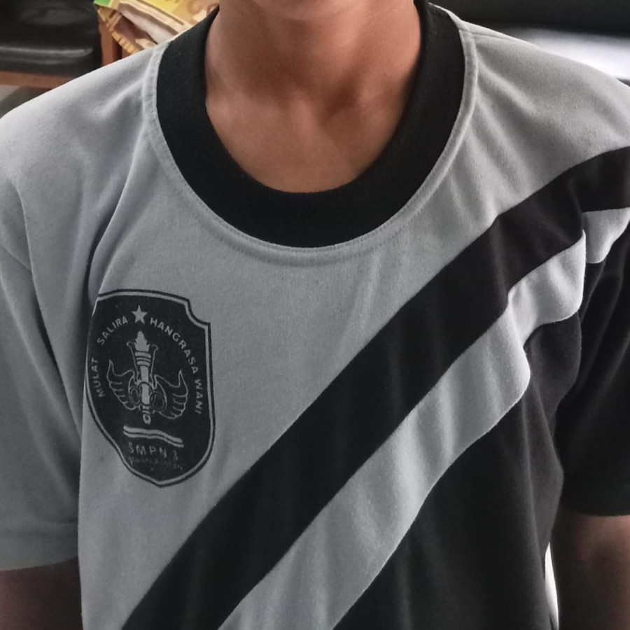 Seragam Olahraga SMP 3
