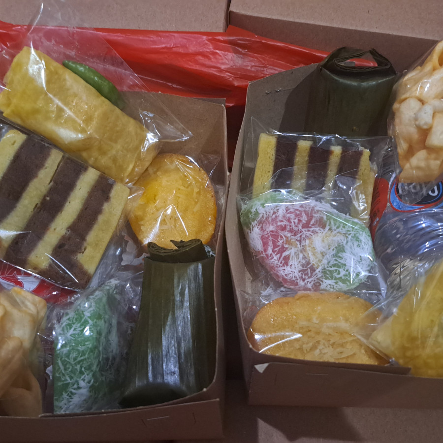 Snack box minum - depan