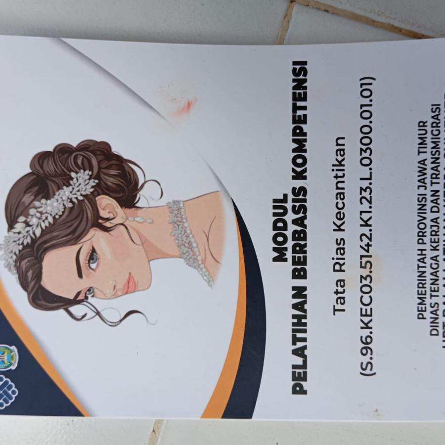 Buku Pedoman Pelatihan Tata Rias Kecantikan - utama
