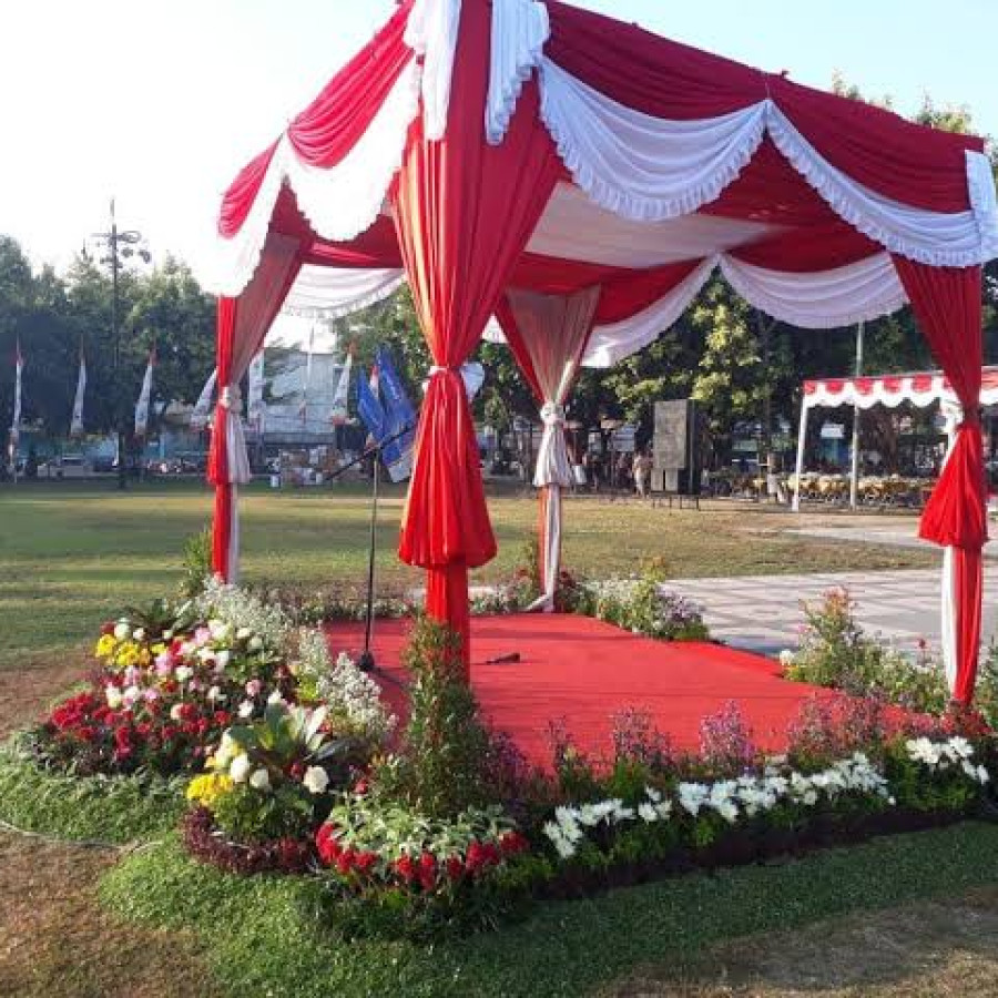 sewa Panggung irup plus taman