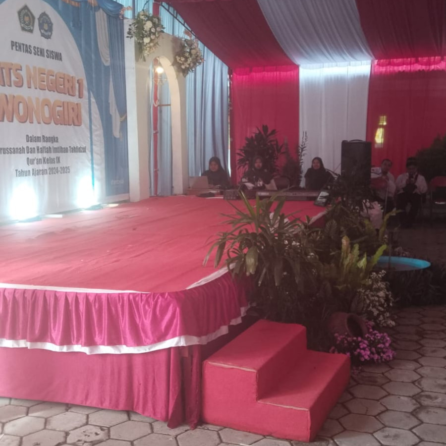 Panggung Datar - depan