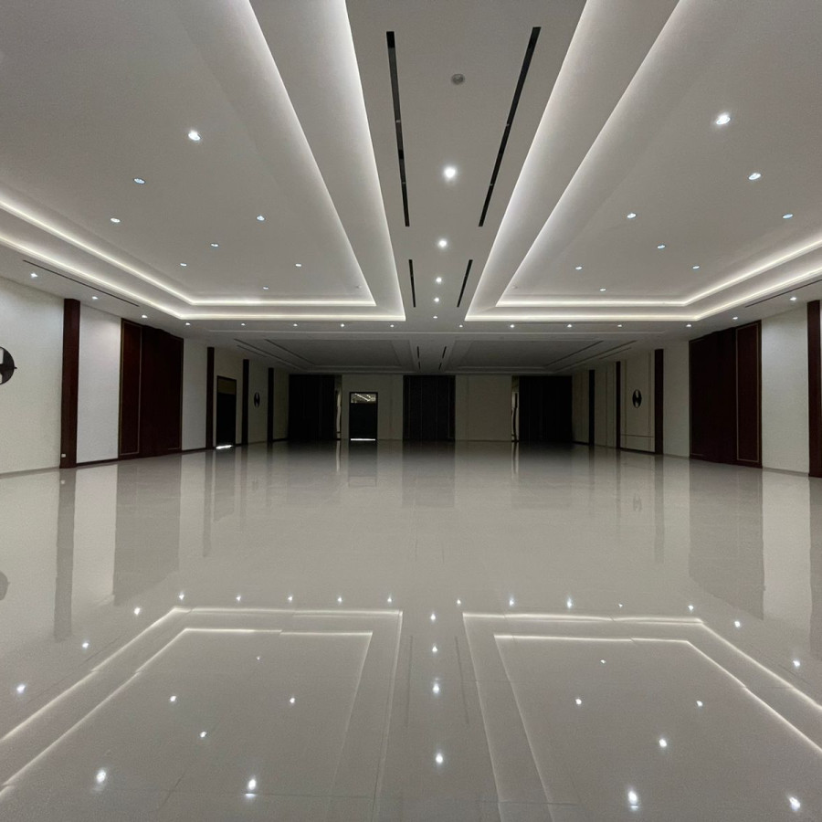 Hall Only 8 Jam - utama