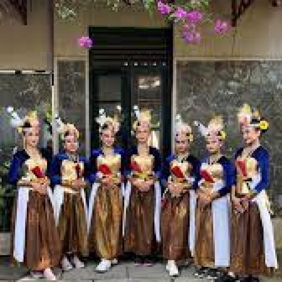 KESENIAN SANGGAR SAKANTHI - samping