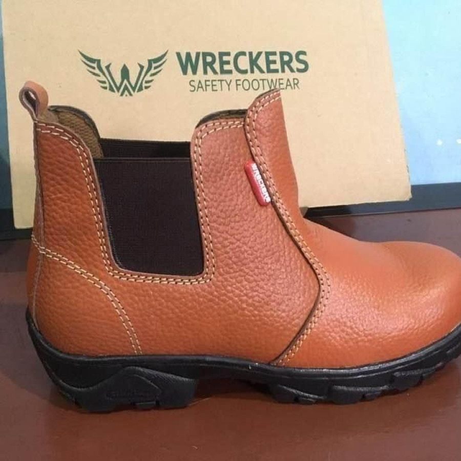 sepatu sefety - utama