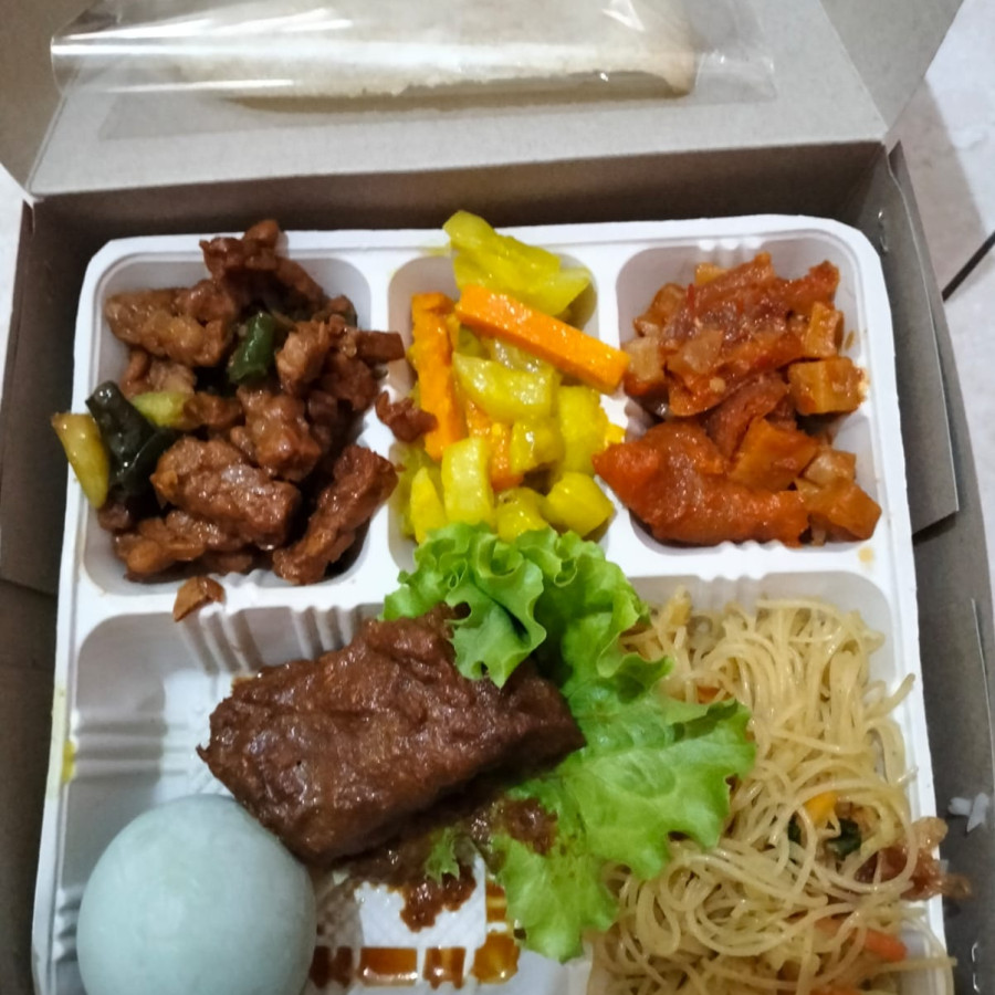 Paket Nasi Box 7